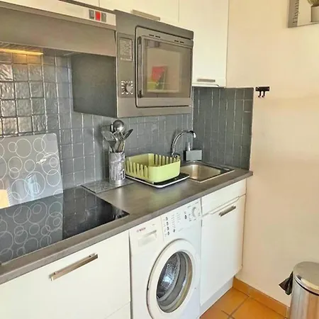 Lägenhet Studio For 4 People *